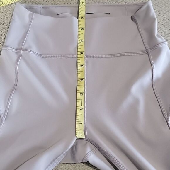 Lululemon In Movement Tight 25" Dark Chrome Legging - Size 4 - Picture 9 of 13